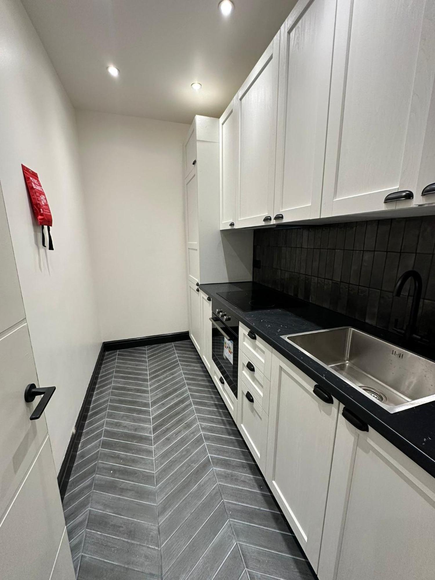 39 Blue House Luxury Ensuite Ideal For Tourists Londra